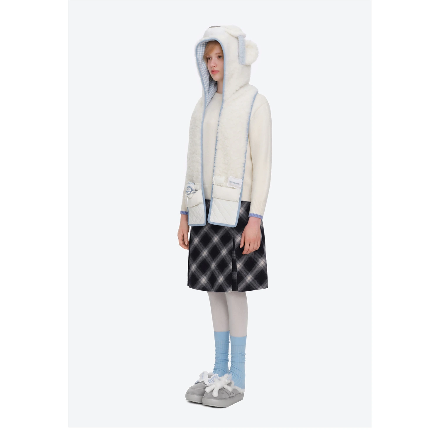 13DE MARZO Nighty Night Bear Hooded Scarf White - Image 5