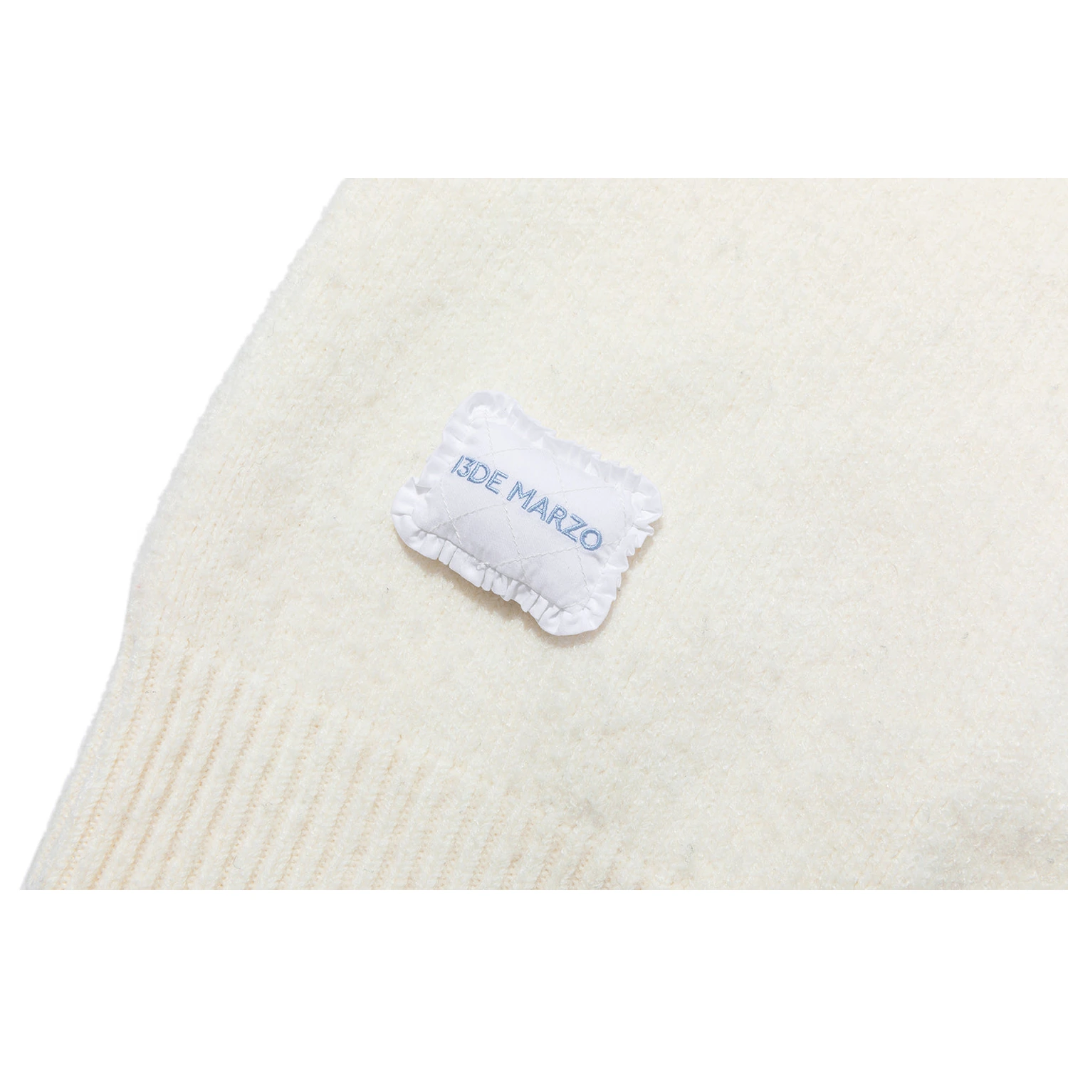 13DE MARZO Marzo Valley Cape Sweater White - Image 9