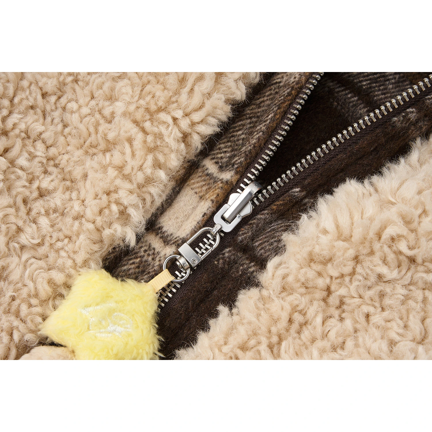 13DE MARZO Luminous Bear Reversible Down Vest - Image 21