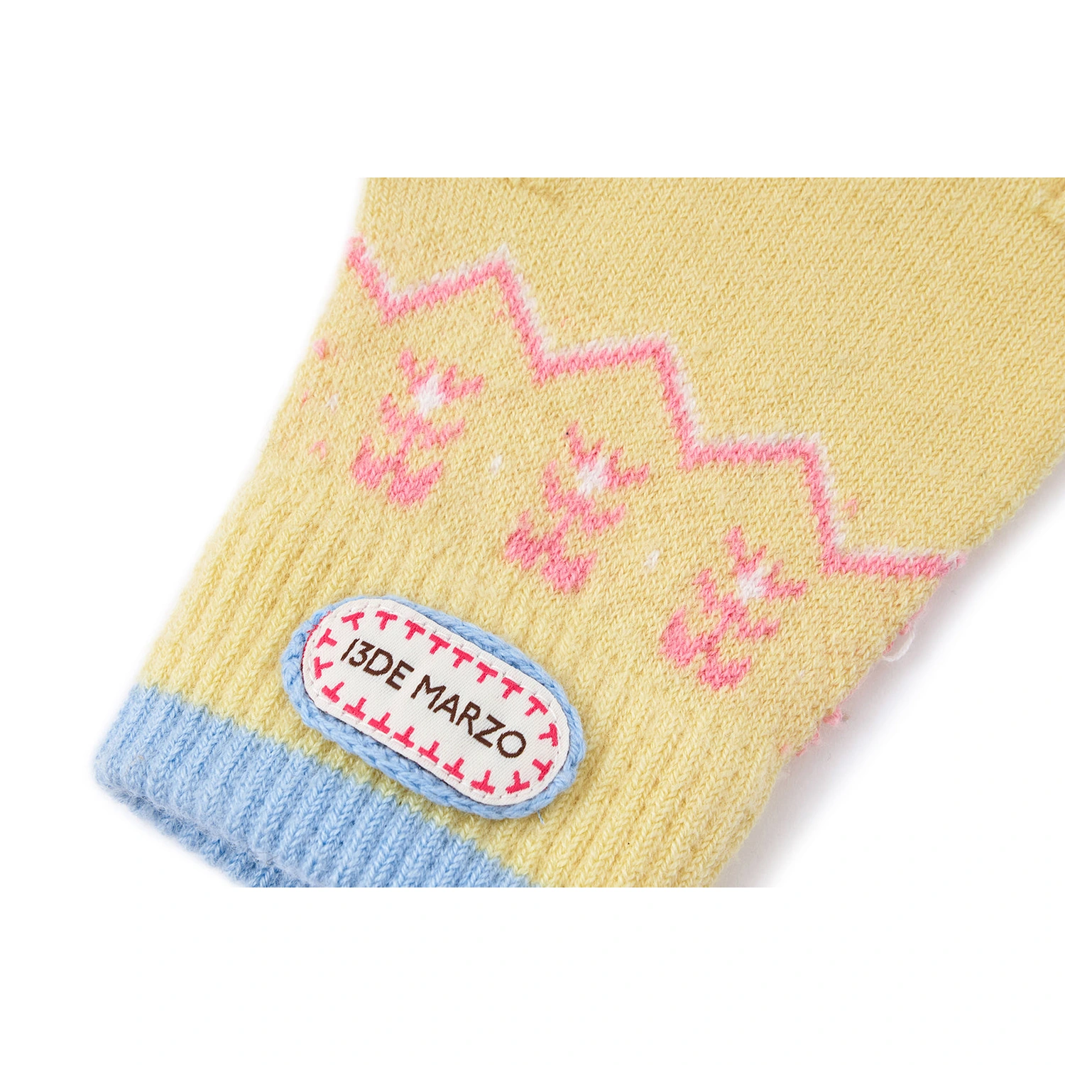 13DE MARZO Marzo Valley Plush Gloves Yellow - Image 4
